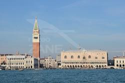 Vista di Palazzo Ducale e Campanile di San Marco dall'isola di San Giorgio