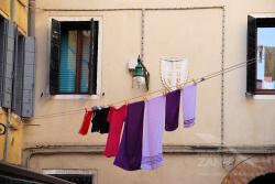 Asciugatura del bucato a Venezia. The way Venetians dry their clothes