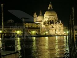 Madonna della Salute e Magazzini del sale