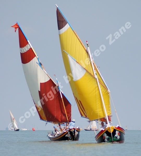 Regata di vela al terzo